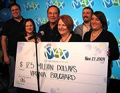 what are the chances of winning the lotto max